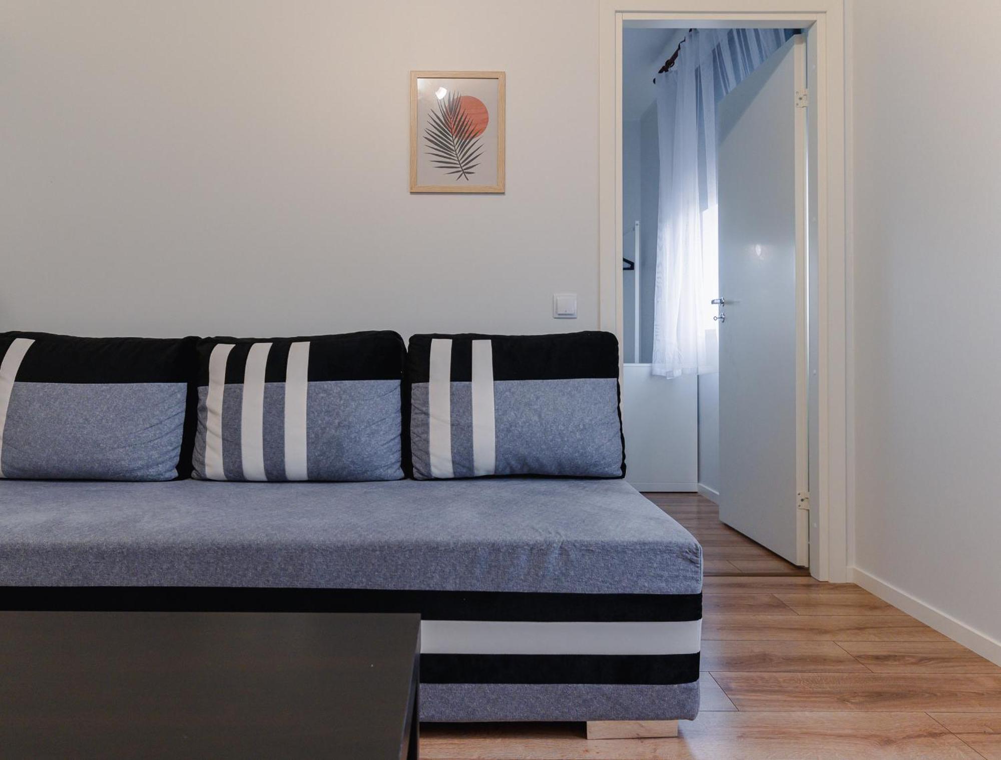 Posti Guesthouse Rakvere Exterior foto