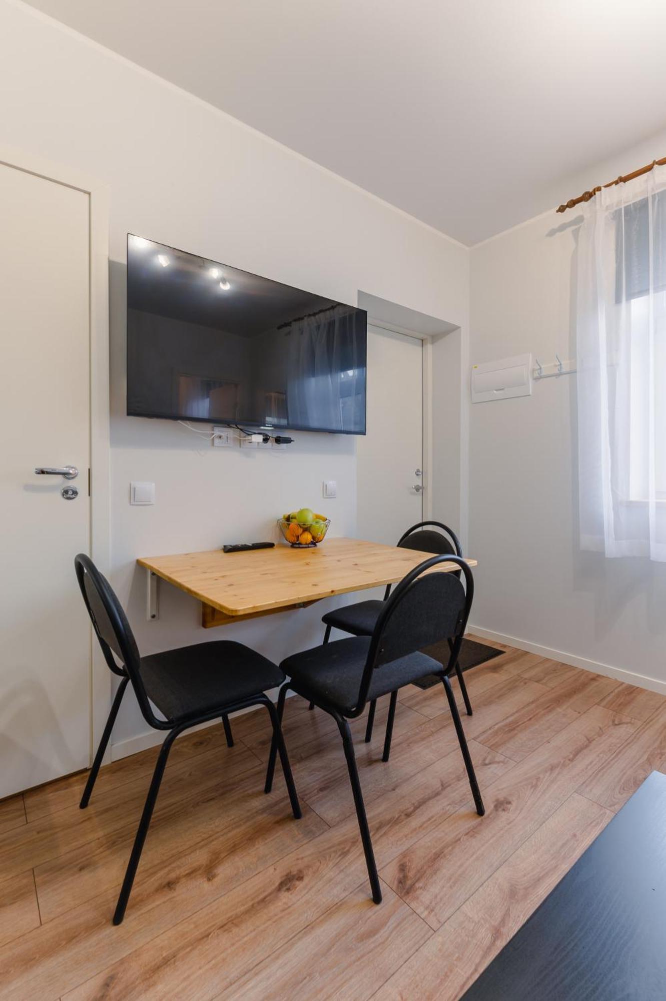 Posti Guesthouse Rakvere Exterior foto